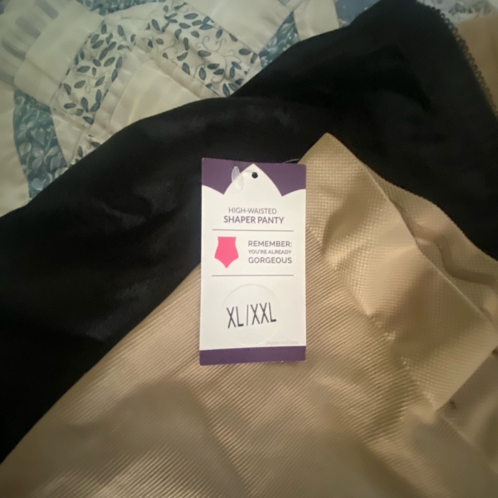 Tan Ribbed shapewear - Picture 2 of 2